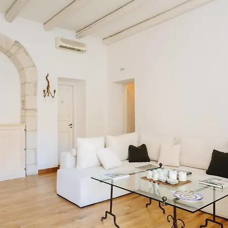 Palazzo Del Sale B&B 시라쿠사